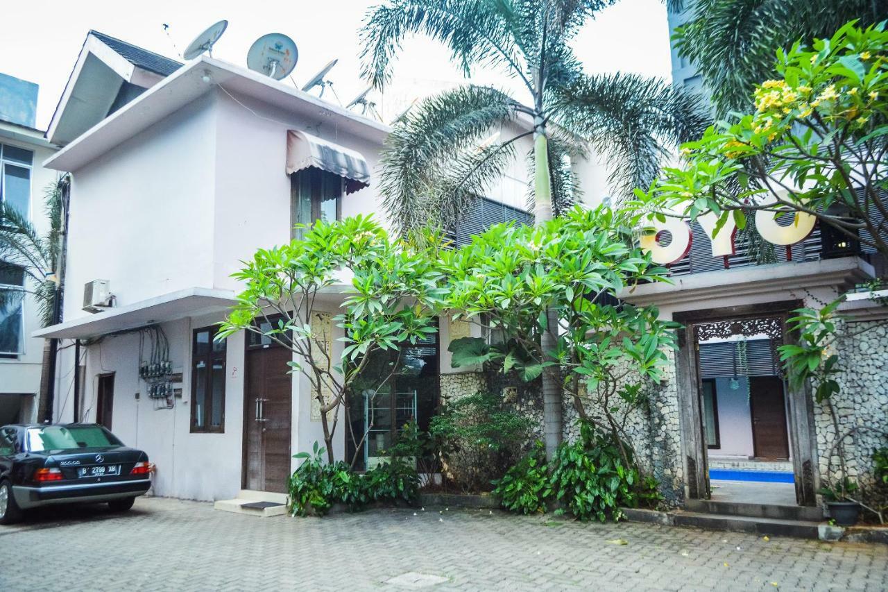 Oyo 107 Kusuma Kemang Suite Джакарта Екстер'єр фото