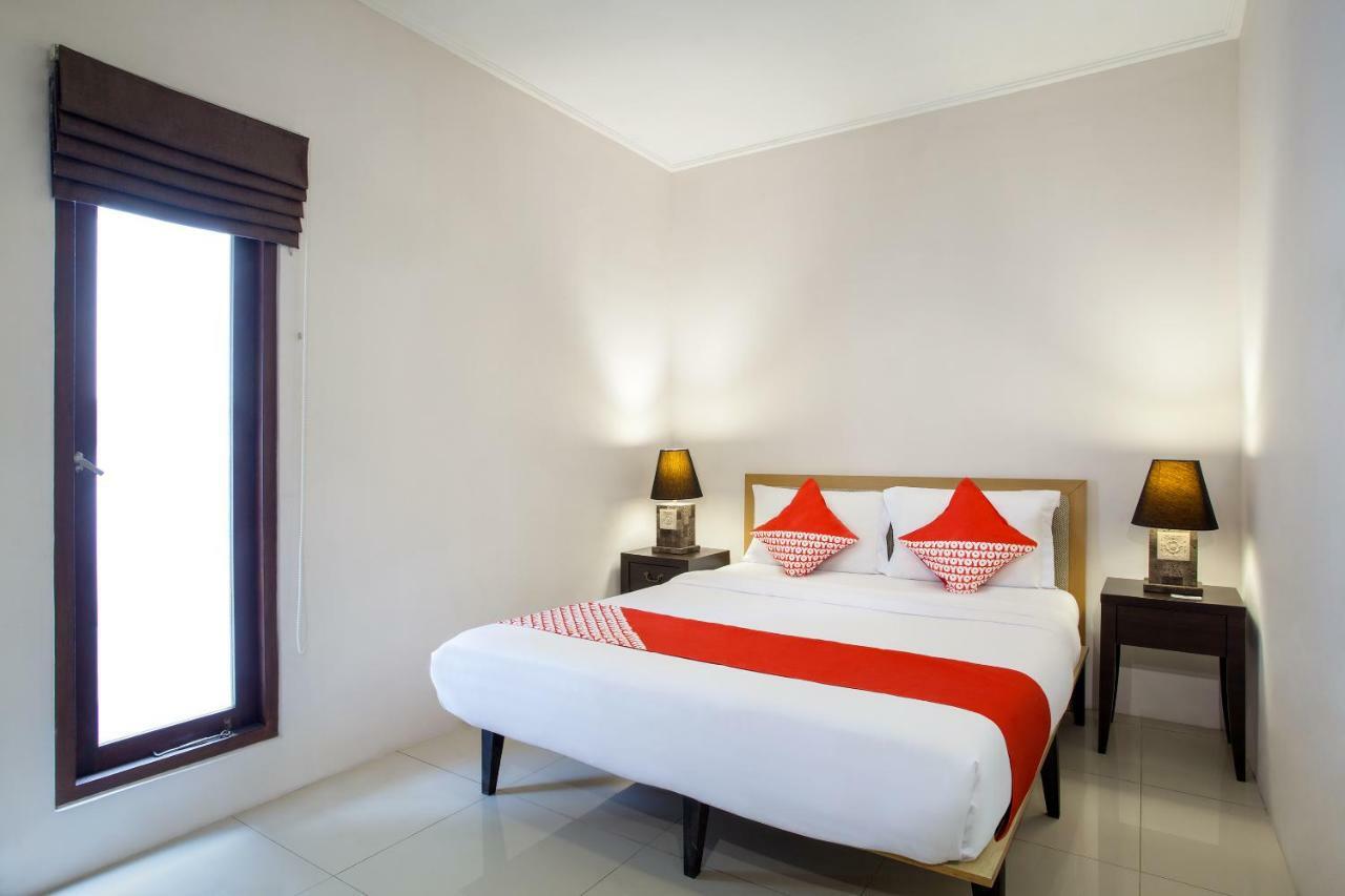 Oyo 107 Kusuma Kemang Suite Джакарта Екстер'єр фото