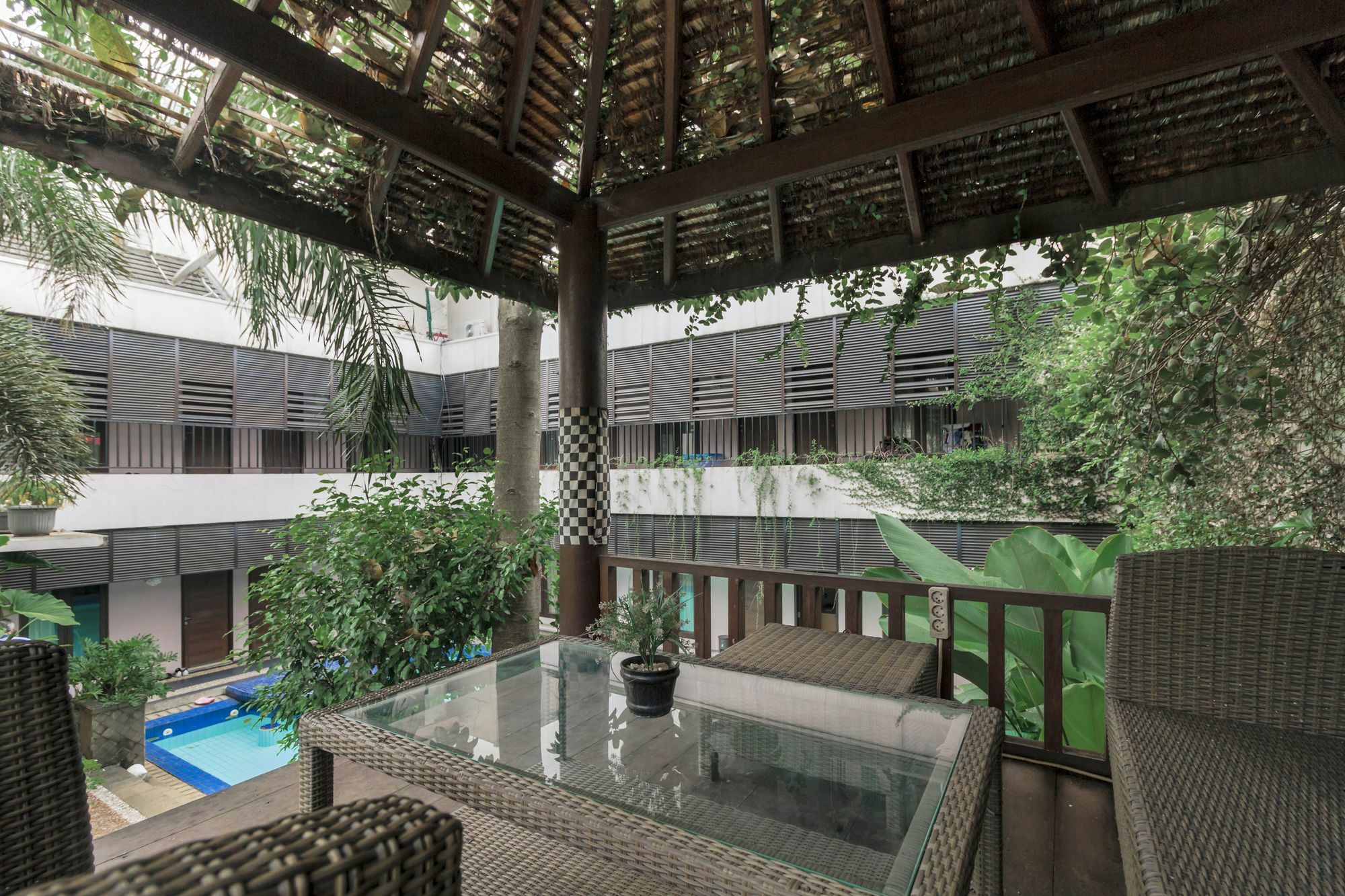 Oyo 107 Kusuma Kemang Suite Джакарта Екстер'єр фото